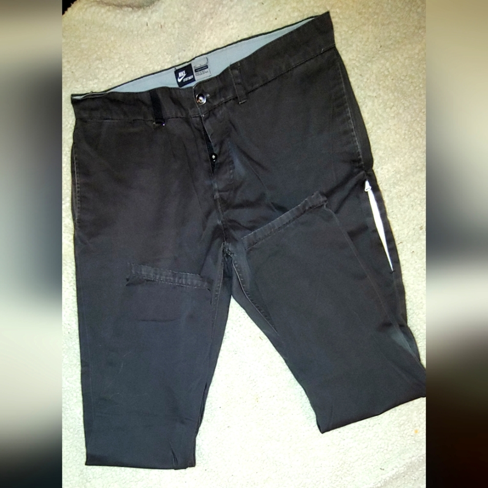EUC NIKE Button Fly Jeans - Picture 3 of 8